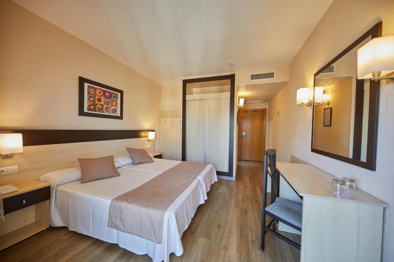 Double or Twin Room Pool View